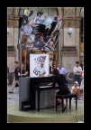 Clavinova (la scena) Clavinova (la scena)
