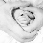 ...a parte le unghie mangiucchiate...
scattata con Canon Power Shot A620