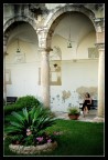 comodamente nel chiostro comodamente nel chiostro