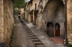 scorci di un piccolo paese dell'entroterra abruzzese