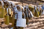 catenacci di ponte milivio catenacci di ponte milivio