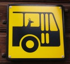 � un cartello che ho trovato in un paesino sperduto tra le montagne della Svizzera! Che significa??? Chi lo sa me lo dica!!!!