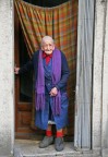 la nonnina sull'uscio....
