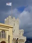 Il principe � in casa,� mezzogiorno..il cambio della guardia