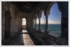 Da questa terrazza, adiacente alla chiesa di San Pietro a Portovenere, si gode una vista stupefacente verso ovest del mare e della costa rocciosa. 

Attrezzatura: Canon Eos 400D, Tokina ATX-Pro 12-24 f4, polarizzatore, treppiede.
Fusione in PS di tre esposizioni: una per il mare e il cielo, una per la terrazza, una per il cancello in controluce

Grazie in anticipo se vorrete commentare,
Paolo