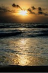 Non c'่ notte tanto lunga da impedire al sole di sorgere Non c'่ notte tanto lunga da impedire al sole di sorgere