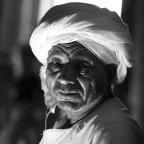 ringrazio anticipatamente per i commenti, i suggerimenti e le critiche. 

Carlo