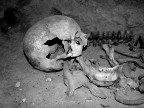 Necropoli bizantina (particolare) Necropoli bizantina (particolare)