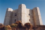 Castel del monte tra luce ed ombra Castel del monte tra luce ed ombra