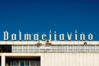 Insegna e gabbiani Insegna e gabbiani