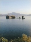 castello nel lago castello nel lago