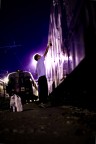 Lucas � un writer inglese ... ha iniziato a fare graffiti nel 1997.... e da allora gira  tutto il mondo per dipingere treni.... lui fa i graffiti  perche' gli piace l'idea di poter veder girare il suo nome sui vagoni ferroviari....cosi che tutti gli altri writer possano leggerlo.....