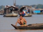 Pescatore al TonLe Sap