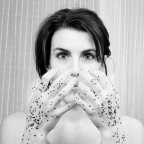 Sempre della sessione degli altri in galleria.  quelli son pi� canonici lui � decisamente pi� personale. Vuole esser l'inizio di un progetto su donne e cibo che va abbozzandosi nella mia mente.