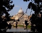 Soggetto:
Basilica di San Pietro tra i rami degli alberi nei pressi del Ponte Umberto I - Roma

Tecnologia: Nikon Coolpix L5, Adobe Photoshop e ABSoft Neat Image

Fotoritocco: Aumento del contrasto, regolazione della colorazione, eliminazione delle imperfezioni e riduzione del rumore

Informazioni sullo scatto

Focale: 22 mm
Apertura: F/7,5
Tempo: 1/384 sec
ISO: 79