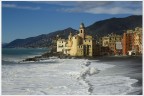 In spiaggia a Comogli d'inverno In spiaggia a Comogli d'inverno