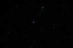 un ultimo tributo a questa splendida cometa verde che ha attraversato il nostro cielo in questi giorni.
Canon 400D - Sigma 70-300 DG Apo Macro - lunghezza focale 86 mm. - Tv 120 sec. - Av f/4.0 - ISO 800 - scatto in parallelo a Konus 60/900 con guida manuale in ascensione retta e declinazione.
Spero vi piaccia!
Ciao.