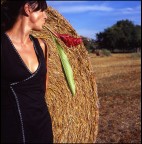 La donna dal fiore in bocca