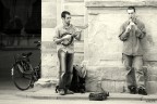 Abbracciarsi in musica Abbracciarsi in musica