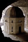 La chiesa nella roccia La chiesa nella roccia