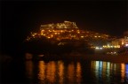 Castelsardo_by_night