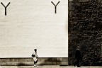 Y Y