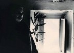Signora di Scanno in un interno Signora di Scanno in un interno