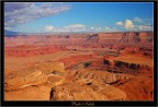 Questa foto � stata scattata da un punto panoramico all'interno del Dead Horse State Park (Utah), mostra il toruoso percorso del fiume Green all'interno dei Canyon.