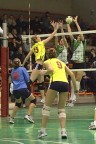 Volley B2F_Lucrezia Boaglio (Bentley Pinerolo),attacco sulla Volley B2F_Lucrezia Boaglio (Bentley Pinerolo),attacco sulla