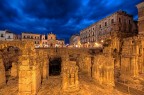 Lecce - l'anfiteatro Lecce - l'anfiteatro