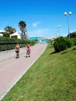 Passeggiando in bicicletta Passeggiando in bicicletta