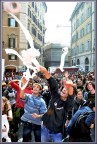 ...è forse questa violenza? ...è forse questa violenza?