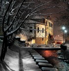 Il Molino di Mattina:
Posto lungo l�antica roggia FUSIA, ideata nel 1347 dal nobile Oldofredo  Oldofredi ,  derivando le acque del lago d�Iseo.  Propriet� Comunale dalle origini, il primo atto d�archivio che cita il Molino  � il � Pro incantatoribus molendinorum� del 1553. Distrutto parzialmente da un incendio il 18 dicembre 1913  e riedificato l�anno successivo. Restaurato del 2000  dai Fratelli  Bettinzana.