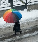 Dall'alto, la neve. Dall'alto, la neve.