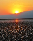 Alba al lago Natron