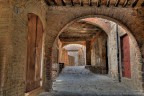 dentro al vicolo dentro al vicolo