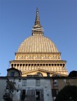 Il gigante dai piedi di argilla Il gigante dai piedi di argilla