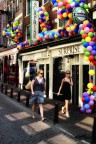 ... TRA I COLORI ... TRA I COLORI