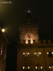 Bologna, di notte