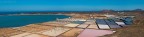 Panorama delle scenografiche saline di Janubio, nel sudovest di Lanzarote, vicino alla citt� di Yaiza.
Il contrasto di colori che si pu� apprezzare in questa parte dell'isola � decisamente suggestivo.

Lumix GH2 + 14/45 + PL