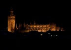 la giralda di notte siviglia la giralda di notte siviglia