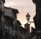 firenze all'imbrunire fatta con compatta