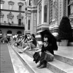 Scansione negativo Kodak Tri-X 400 Iso 6x6 scattato con Yashica 12

Commentate e criticate, suvvia!