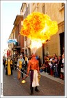 Mortara, Sagra dell'Oca. Mangiafuoco. Mortara, Sagra dell'Oca. Mangiafuoco.