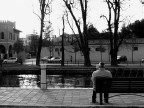 Solo a sinistra Solo a sinistra