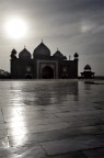 Complesso del Taj Mahal in silhouette- India Complesso del Taj Mahal in silhouette- India