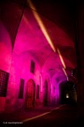20091029 Uno scatto notturno al loggiato del Palazzo Comunale di Pistoia sotto la luce Rosa dei riflettori per aderire alla Campagna del Nastro Rosa

PS: L'immagine sacra che si vede alla fine del loggiato � una piccola edicola dedicata alla Vergine Maria.
