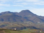 Il Monte San Vicino e la sua Valle Il Monte San Vicino e la sua Valle