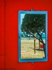 Mirror on the red Mirror on the red