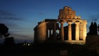 Paestum in notturna Paestum in notturna